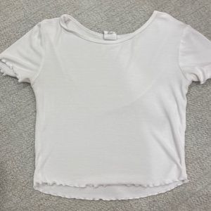 White ribbed Tilly’s baby tee